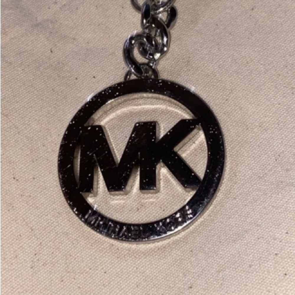 Michael Kors Silver Logo Bag charm/Key chain - Picture 3 of 8